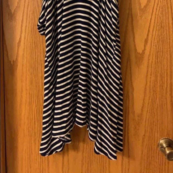 Plus Size Boutique Cold Shoulder Top💕 - Picture 3 of 3